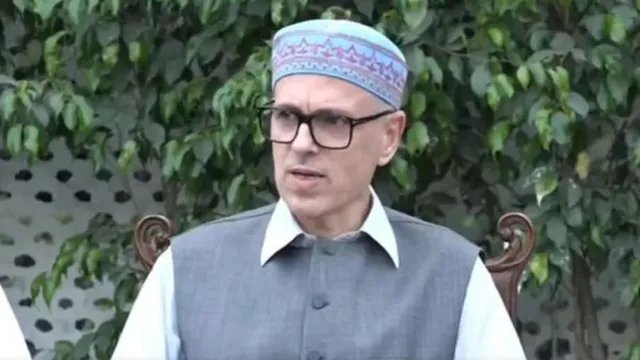जम्मू-कश्मीर में पर्यावरण बचाने और विकास को रफ्तार देने के लिए बनेगी नई पॉलिसी, उमर अब्दुल्ला का क्या है प्लान

